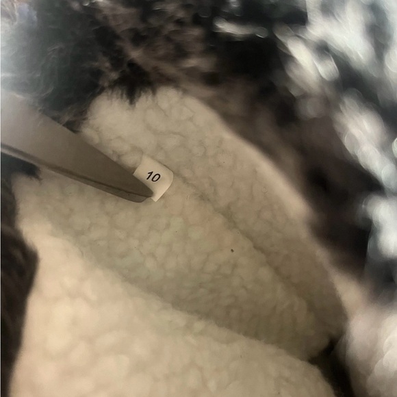 Torrid Women Snow Black Winter Rain combat Sherpa rubber sole faux fur Boots 10 - Picture 12 of 13